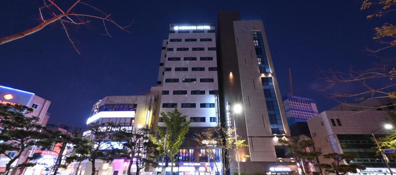 Hermes Hotel Busan Bagian luar foto