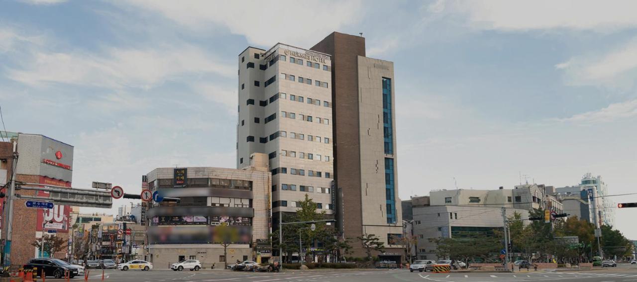 Hermes Hotel Busan Bagian luar foto