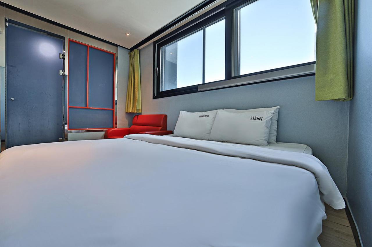 Hermes Hotel Busan Bagian luar foto