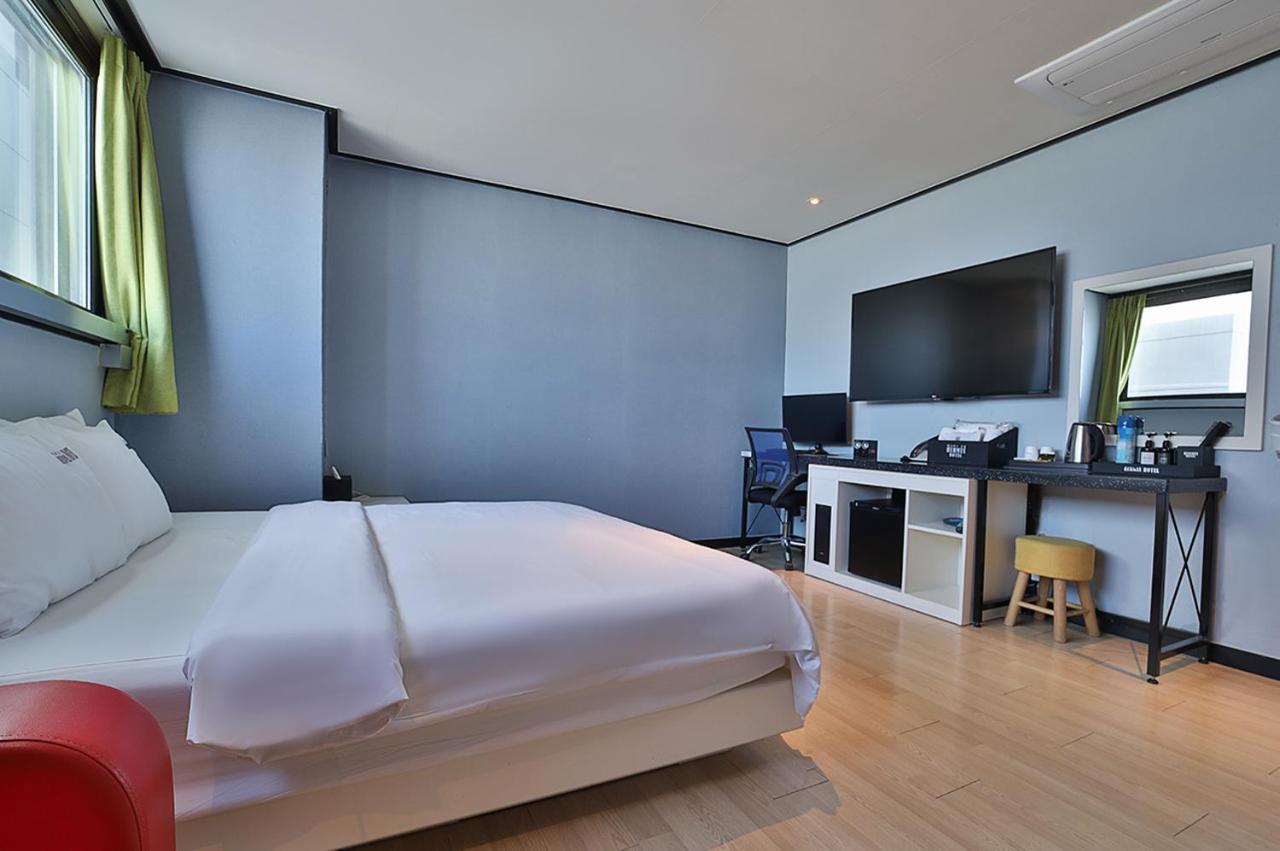 Hermes Hotel Busan Bagian luar foto
