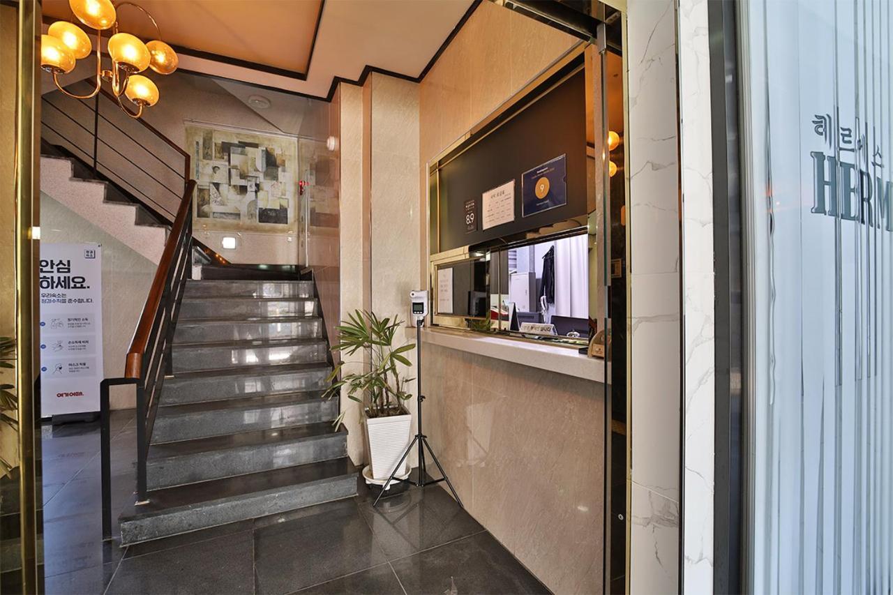 Hermes Hotel Busan Bagian luar foto