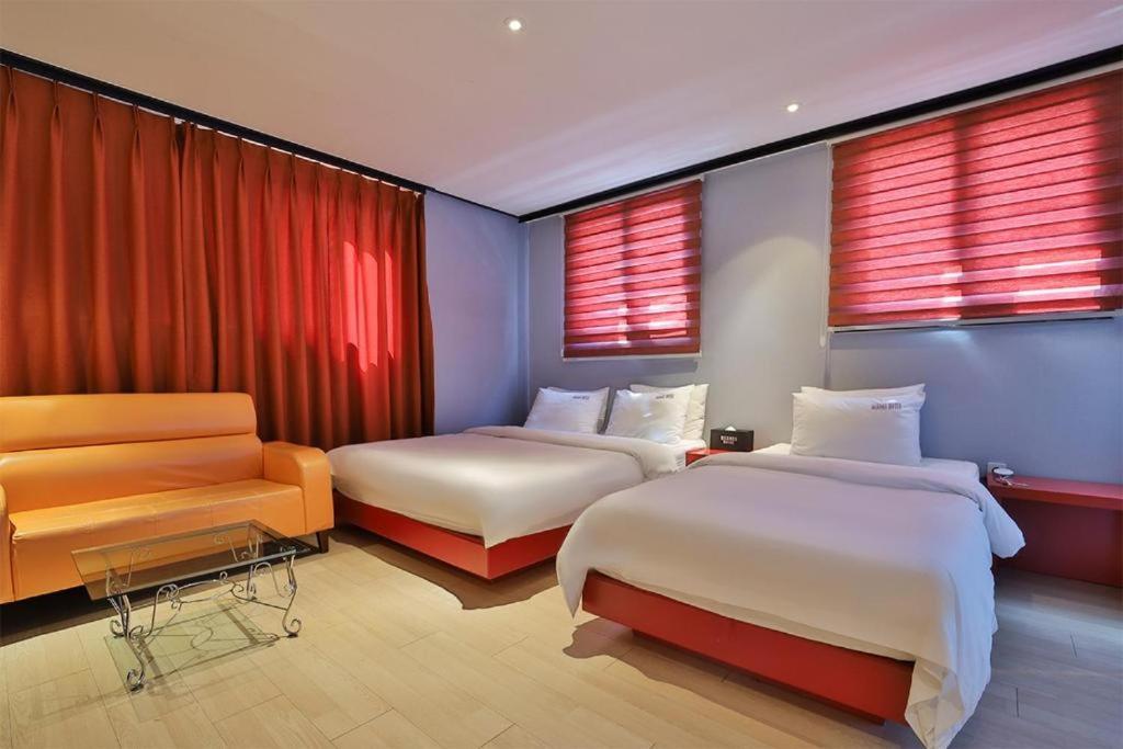 Hermes Hotel Busan Bagian luar foto
