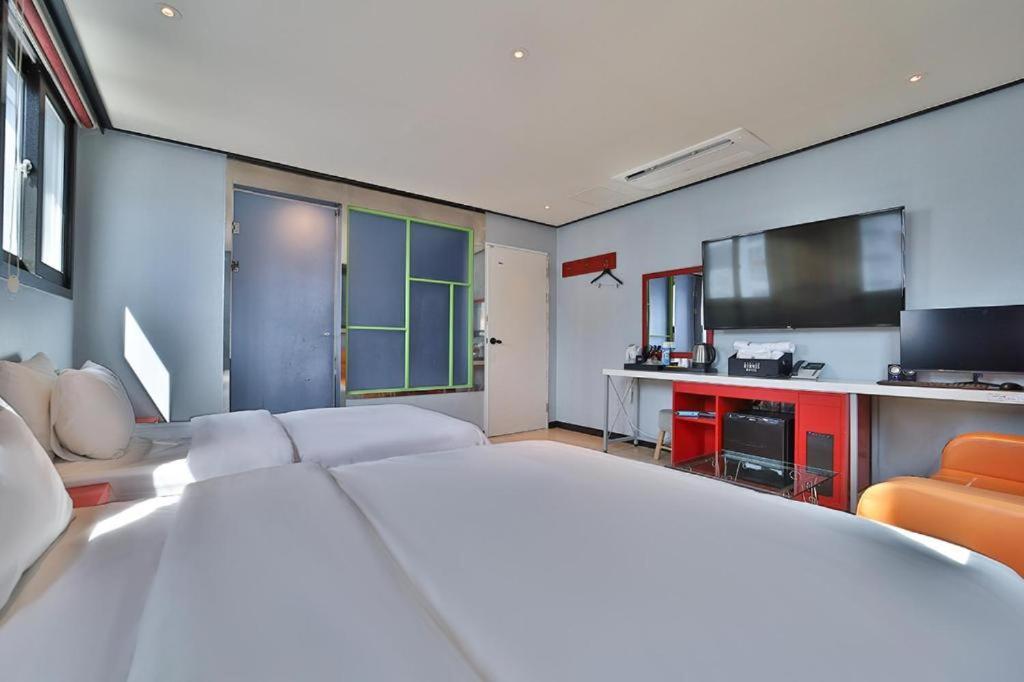 Hermes Hotel Busan Bagian luar foto