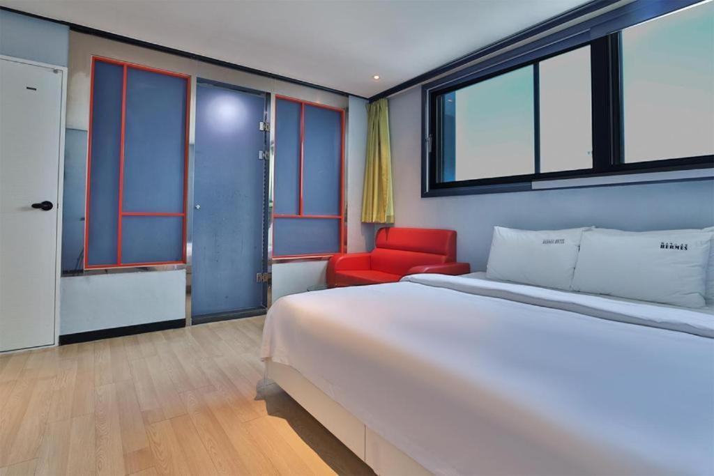 Hermes Hotel Busan Bagian luar foto